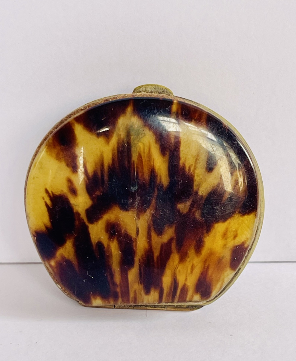 Tortoiseshell And Gold Coin Purse -photo-2